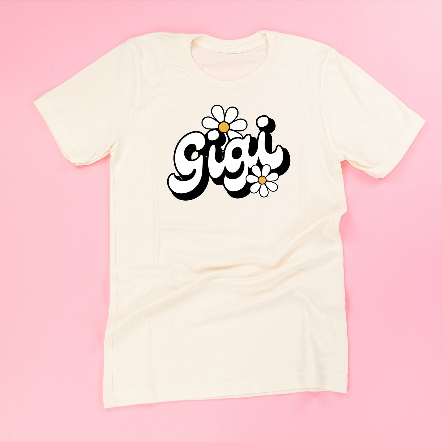 DAISY - GIGI - w/ Full Daisy on Back - Unisex Tee